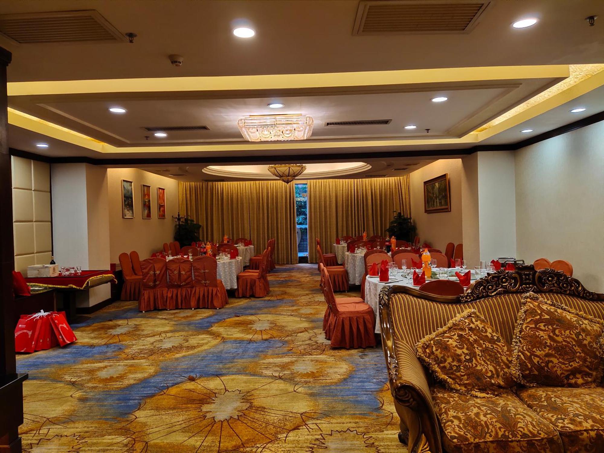 Maoming International Hotel Eksteriør bilde